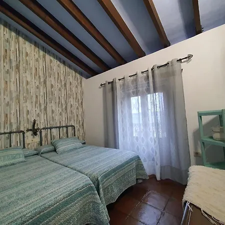 Cortijo Molino Justos Aparthotel Fuentes de Cesna