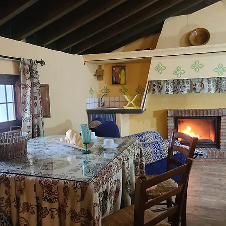 Cortijo Molino Justos 3* Fuentes de Cesna