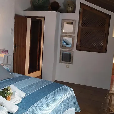 Cortijo Molino Justos شقة فندقية Fuentes de Cesna